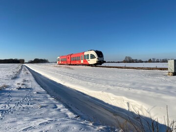 Rail Away | Winterse route door een besneeuwde Achterhoek