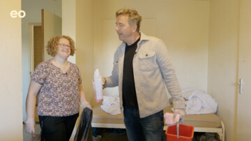 Bert van Leeuwen helpt mee bij Domus Zwolle