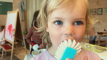 Peuters wassen af