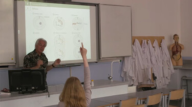 EenVandaag in de klas: Wetenschap in het biologielokaal
