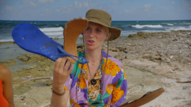 Hoe komt plastic afval op het strand terecht?: Wedstrijdje plastic opruimen op Bonaire