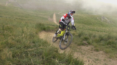 Het Klokhuis: Downhill mountainbiken