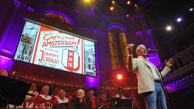 MAX Muziekspecial: Ode aan Johnny Jordaan