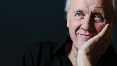Herman van Veen viert 600 keer in Carré