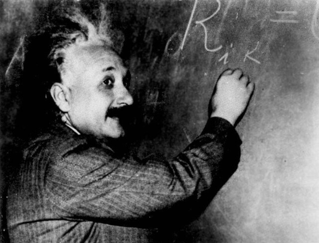 Einstein Einstein