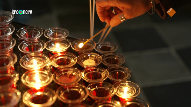 Voor wie steek jij een kaarsje op?