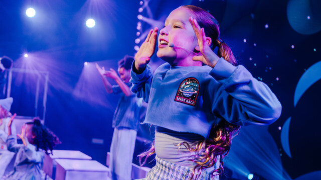 Baila bailalaa bij De Grote Show - Kinderen voor Kinderen