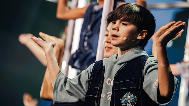 Tijdmachine bij De Grote Show - Kinderen voor Kinderen