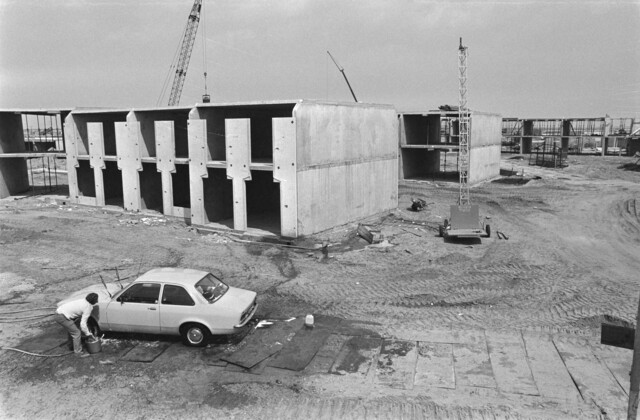 Override of the title Andere Tijden Kort Almere-pionieren in de polder