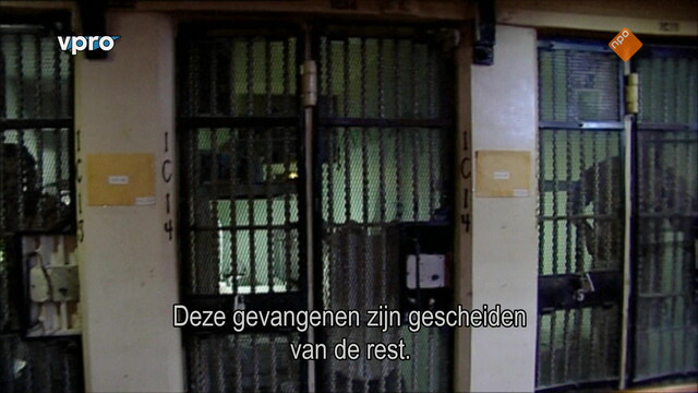 Louis Theroux: Behind bars