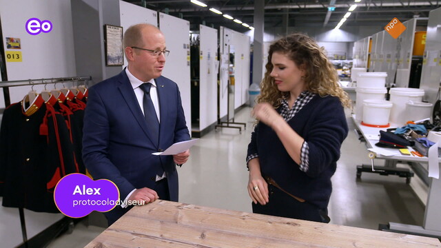 Rachel valt binnen