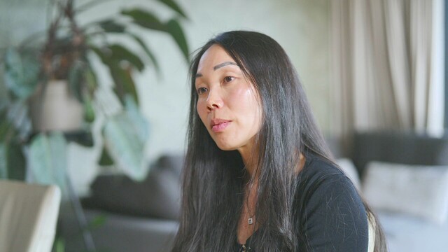 V2 Rebecca wil dat haar dochter ook haar achternaam krijgt, maar haar ex �n de rechter weigeren