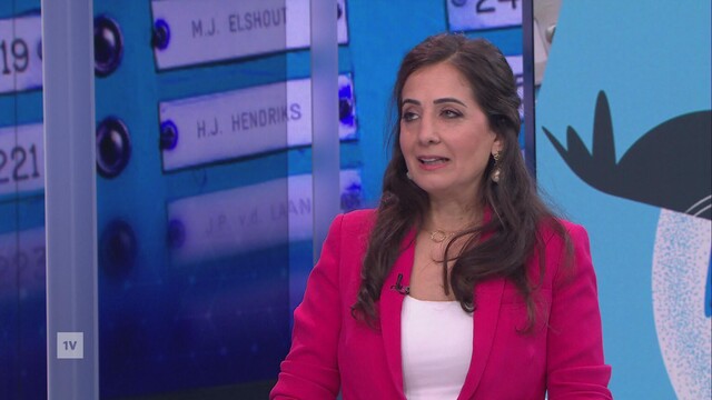 V2 Rebecca wil dat haar dochter ook haar achternaam krijgt, maar haar ex �n de rechter weigeren