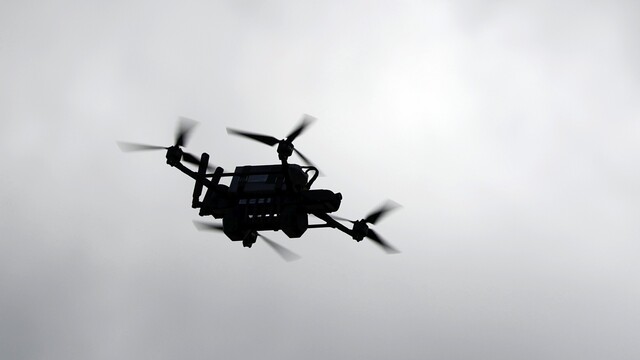 Waarom de NAVO niet zomaar kan terugslaan als er (Russische) drones in het luchtruim vliegen
