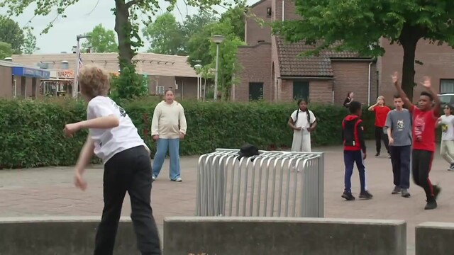 Override of the title Spelende kinderen