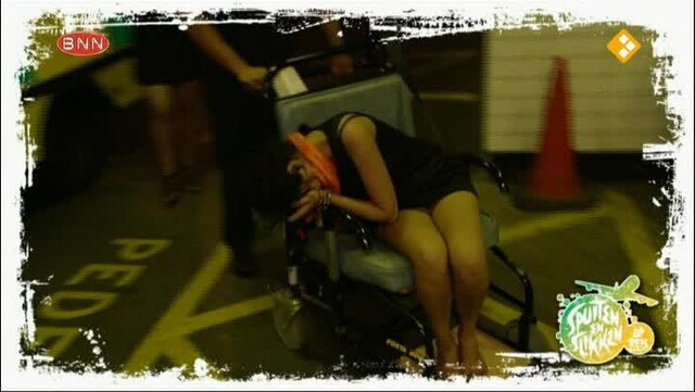 Spuiten en slikken op reis