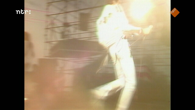Queen - Live At Milton Keynes
