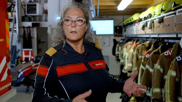 Override of the title Natuurbranden lijken capaciteit en kunde van brandweer te overstijgen: 'Niet geschikt hiervoor'