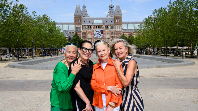 Override of the title De Grannies van Amsterdam