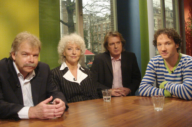 de gasten van de boekenuitzending oudejaarsdag 2006-2007