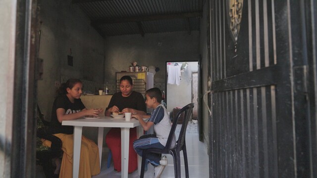 Vervolgd | Alba's man werd doodgeschoten vanwege zijn werk als pastor