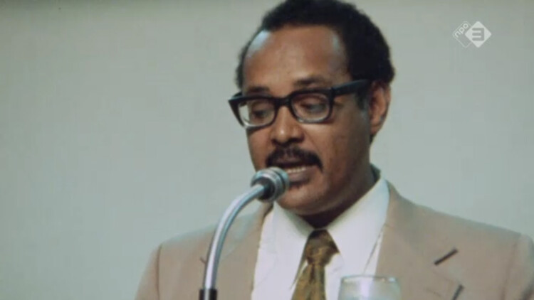 Andere Tijden in de klas - Suriname onafhankelijk