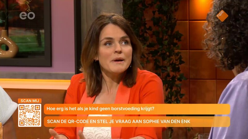 Sofie van den Enk (schrijfster De Melkfabriek) beantwoordt vragen over borstvoeding geven.