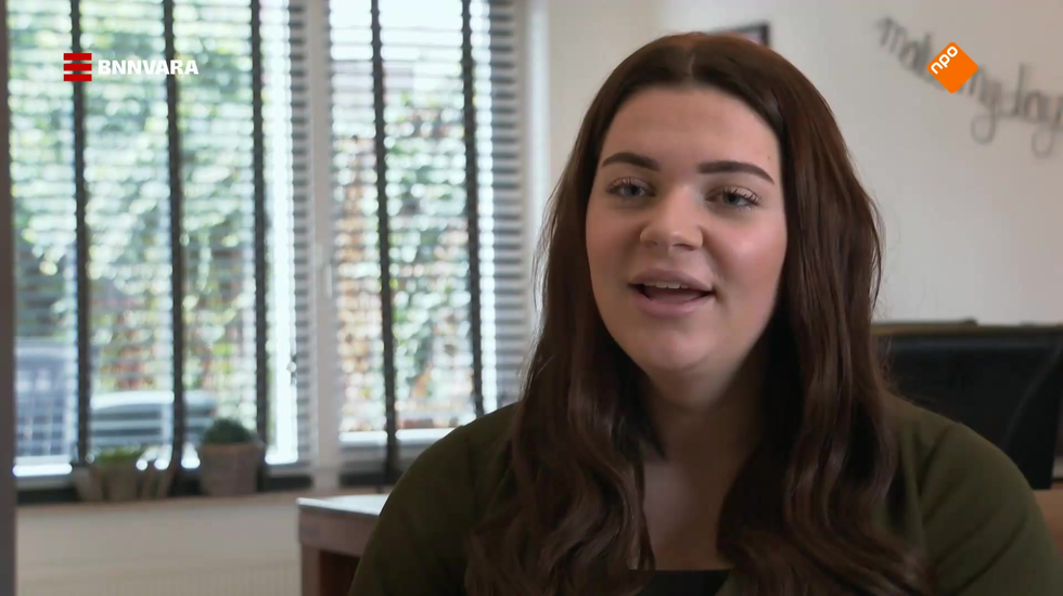 Vier Handen Op Eén Buik fragment: Larissa gemist? Terugkijk doe je op