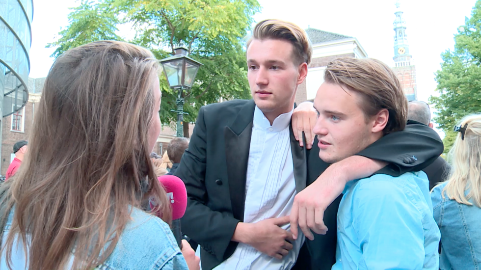 Crops op je cv? Geen baan!