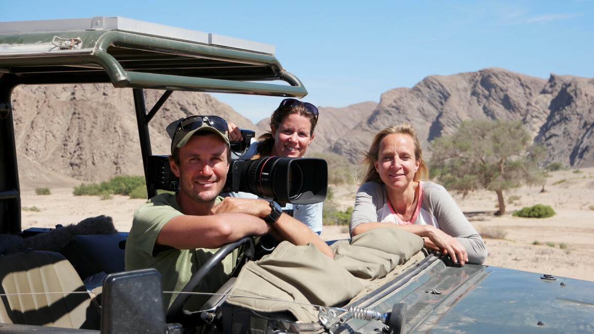 Floortje Naar Het Einde Van De Wereld: Namibië kijk je op npostart.nl